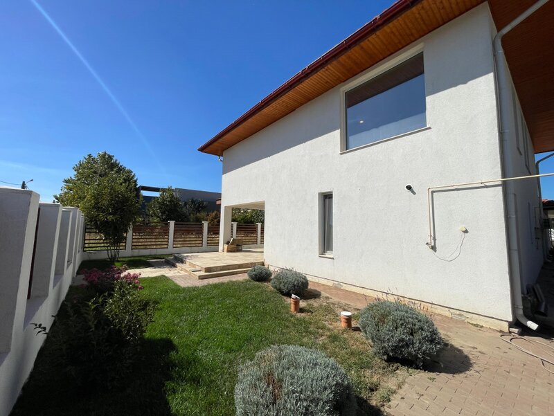 Berceni, 3 min. Lidl, vila individuala 6 camere,